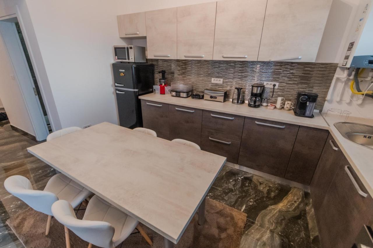 Penthouse Luxury Fălticeni Eksteriør billede