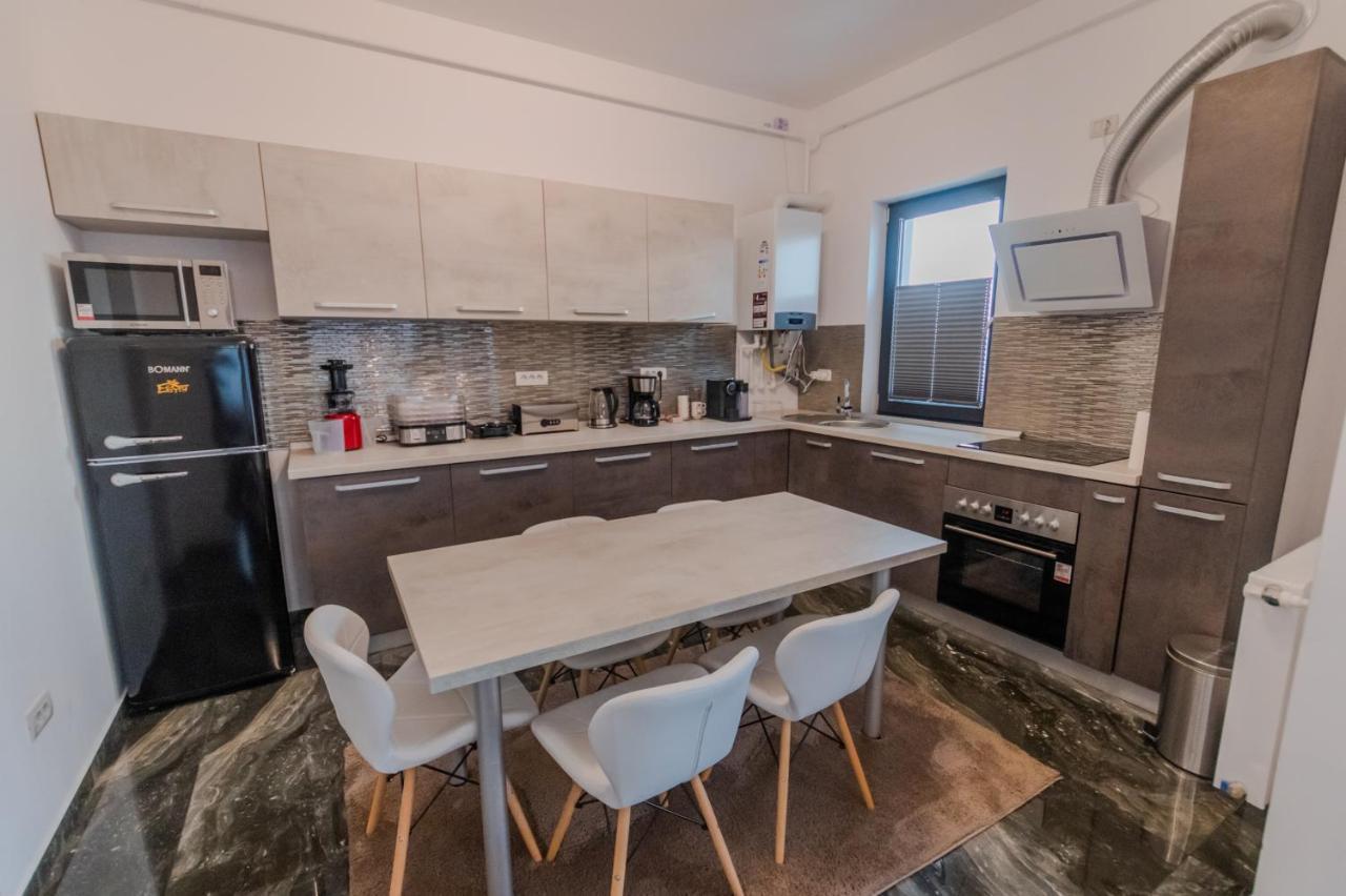 Penthouse Luxury Fălticeni Eksteriør billede