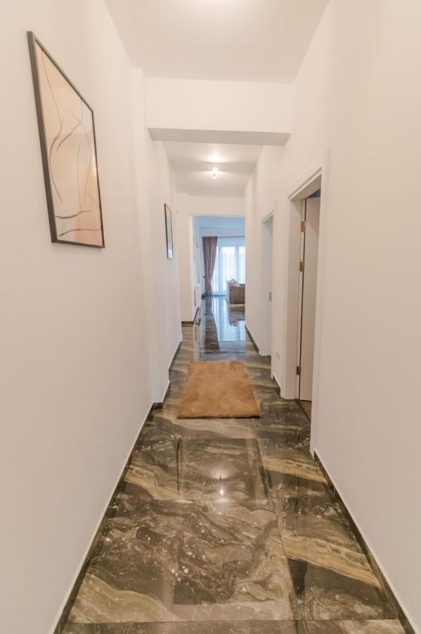 Penthouse Luxury Fălticeni Eksteriør billede