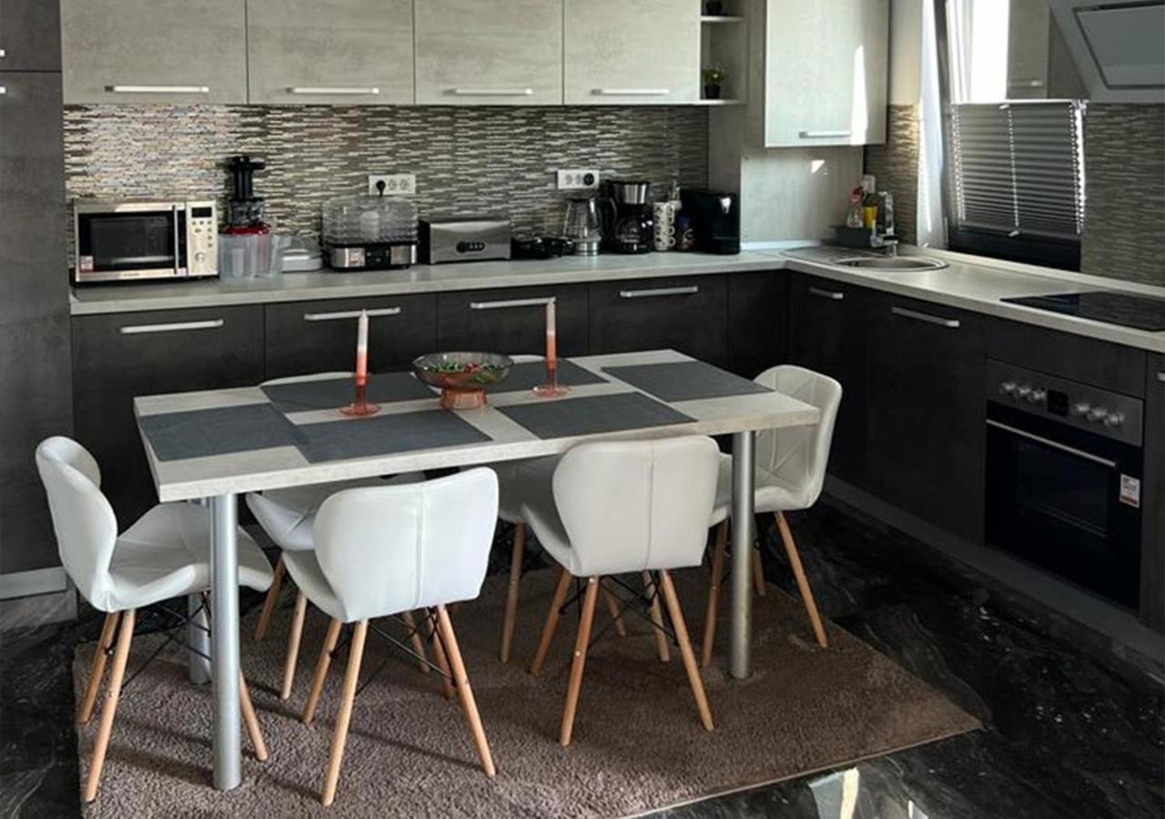 Penthouse Luxury Fălticeni Eksteriør billede